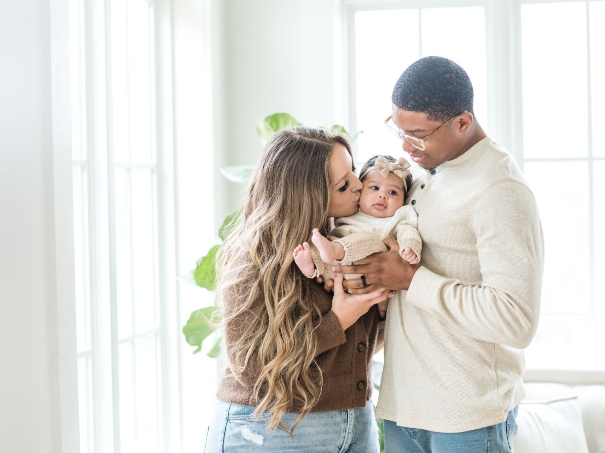 Patient Chloe and husband William Gary with baby